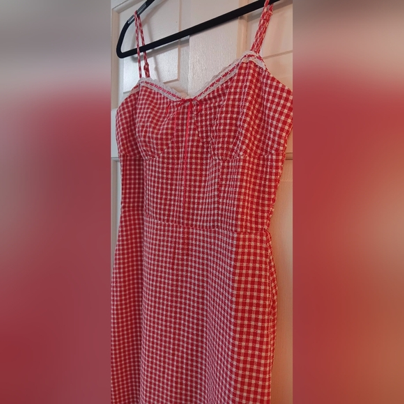 Sienna Sky Red Gingham Midi Dress - Picture 7 of 8
